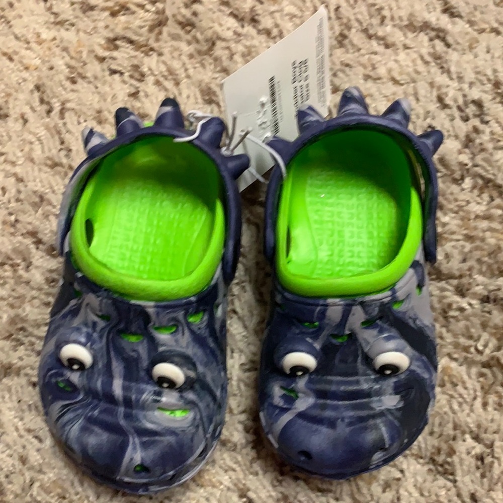 NWT summer shoes